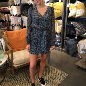 1.State Long Sleeve Faux Wrap Dress